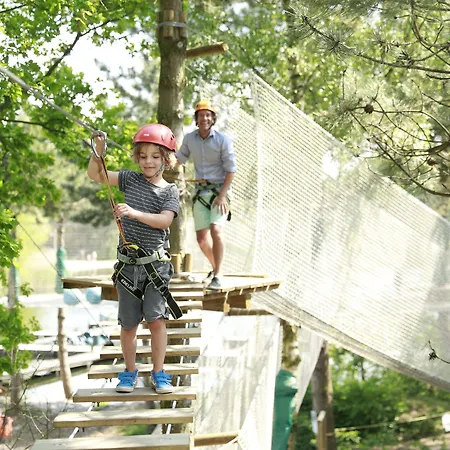 假日公园 米德尔林堡布拉班特中心公园酒店